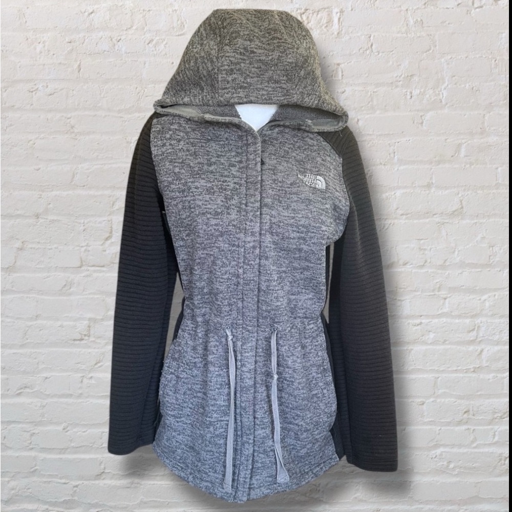 North Face Women's "Indi Rib Knit Hooded Fleece Jacket" Size Medium